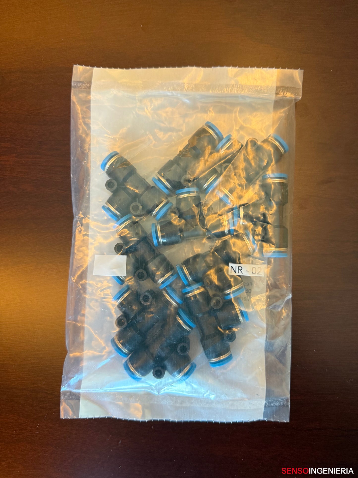 Racor TEE Festo para manguera de 10 mm